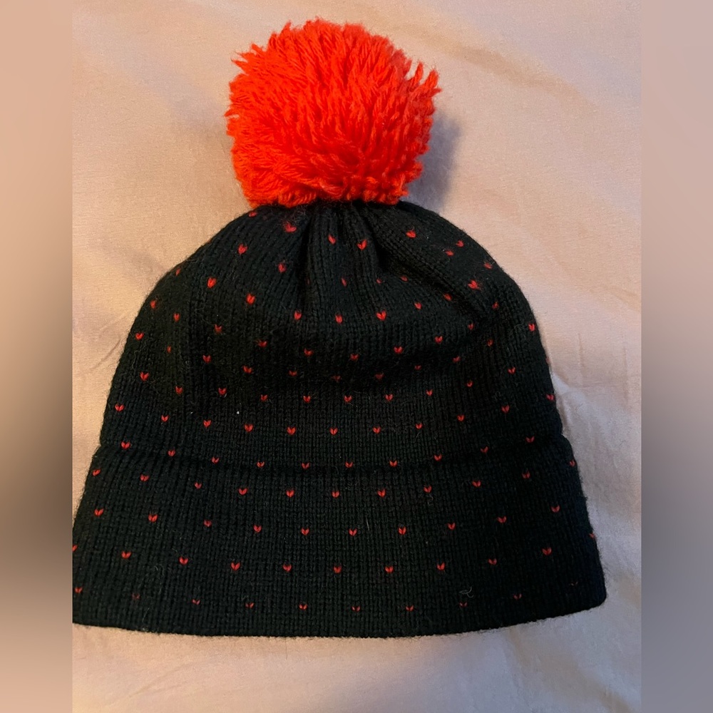 Vintage Pom hat! Warm and so cute!